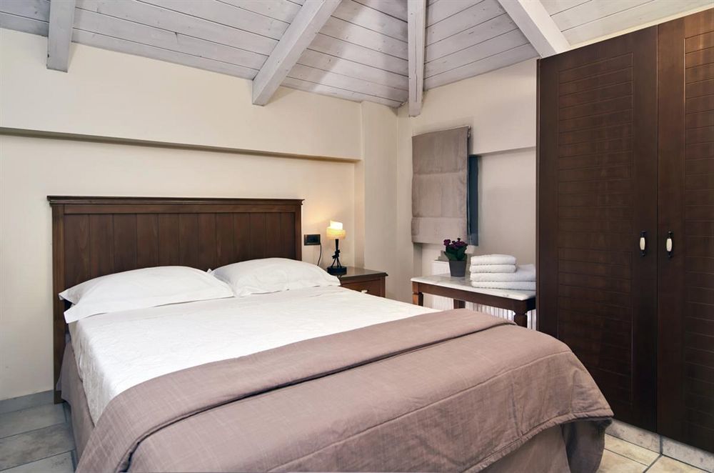 Harmony Hotel Apartments เซเลียนิติกา ห้อง รูปภาพ